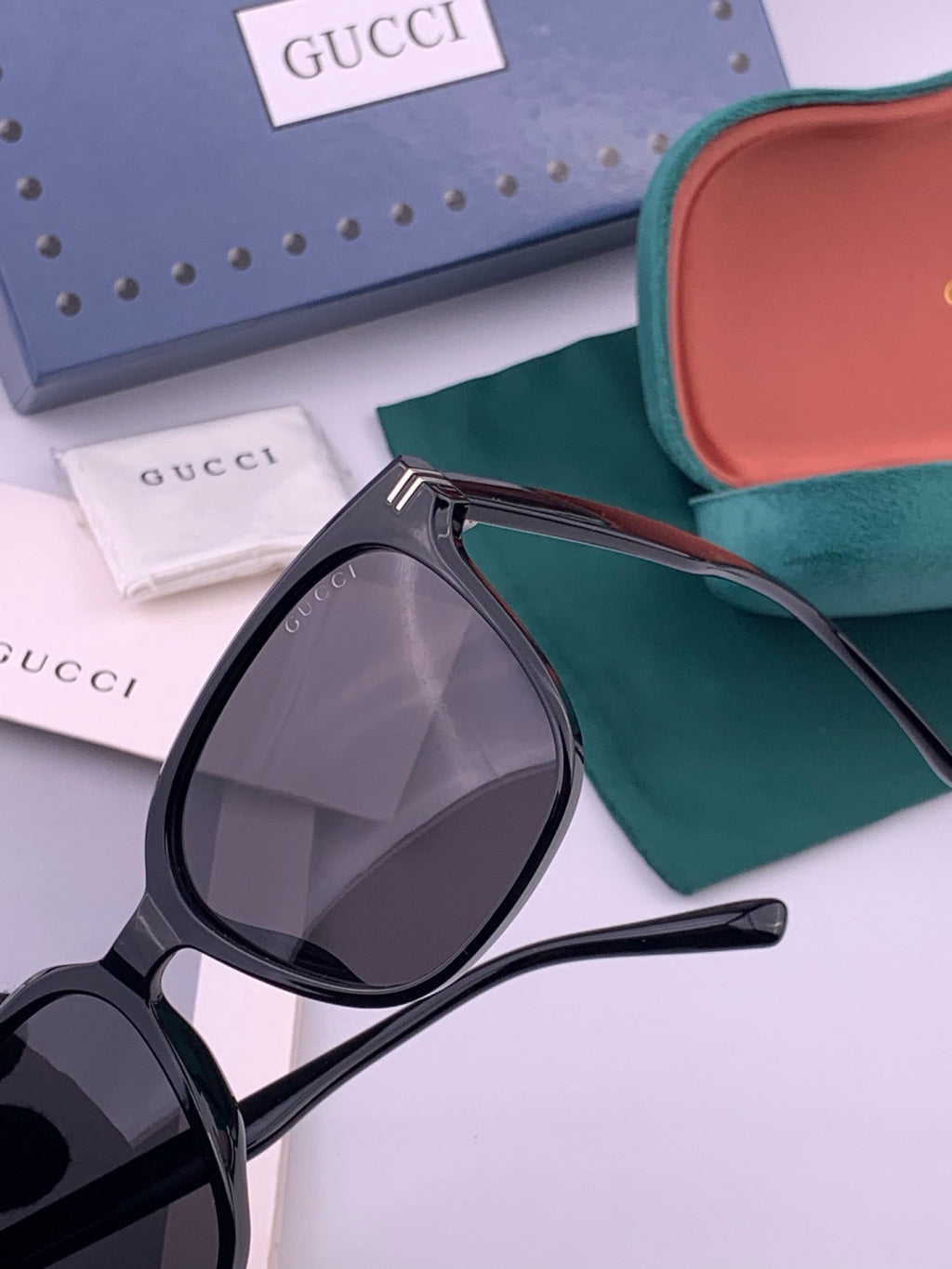 Gucci G17726 Round Black Lens Sunglasses for Men & Women - 382024 - detail image 2