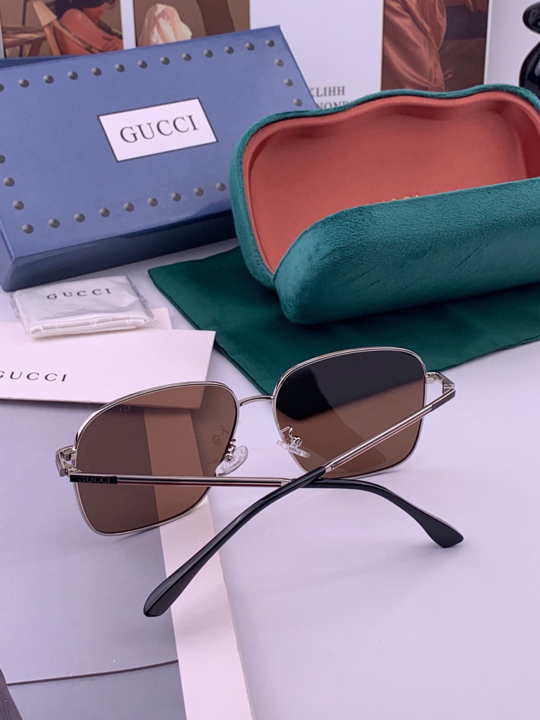 Gucci G9236 Polarized Aviator Gold Lens Sunglasses for Men & Women - detail image 6
