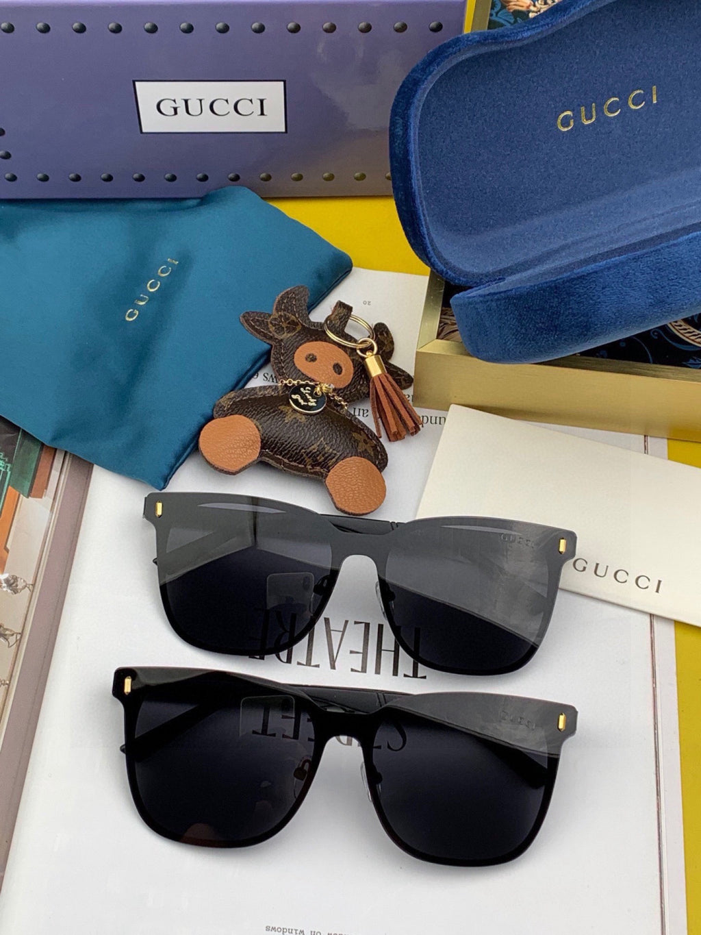 Gucci G075 Fashion Green Lens Sunglasses for Men & Women - detail image 6