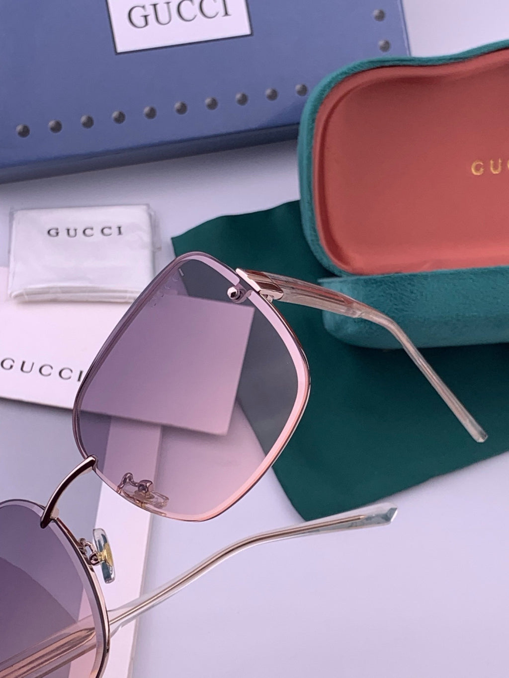 Gucci CH4628 Metal Fashion Red Lens Sunglasses for Men & Women - 381997 - detail image 3