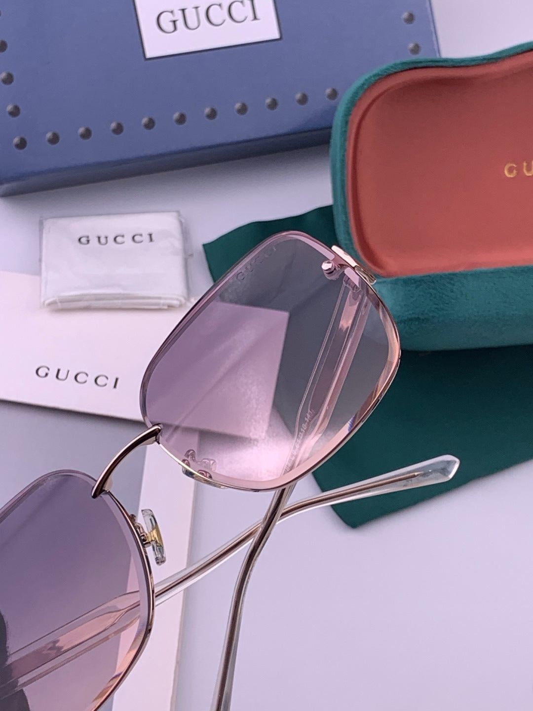 Gucci CH4628 Metal Fashion Red Lens Sunglasses for Men & Women - 381997 - detail image 5