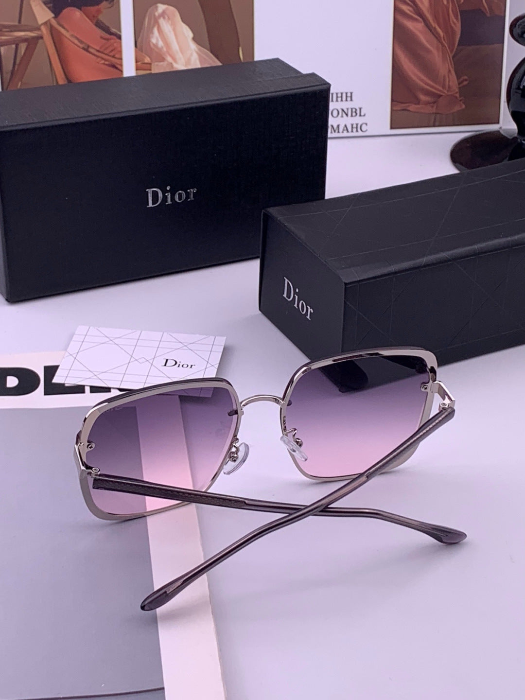 Gucci CH4628 Metal Fashion Red Lens Sunglasses for Men & Women - detail image 7