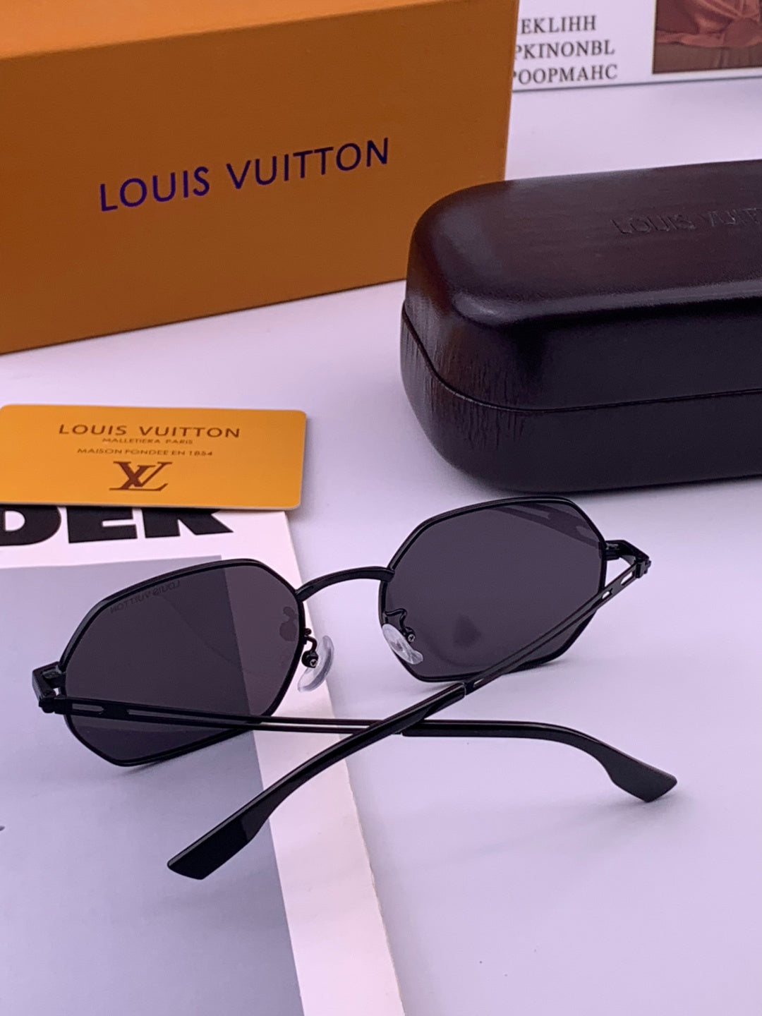 Louis Vuitton L6339 Polarized Aviator Gold Lens Sunglasses for Men & - 381811 - detail image 5
