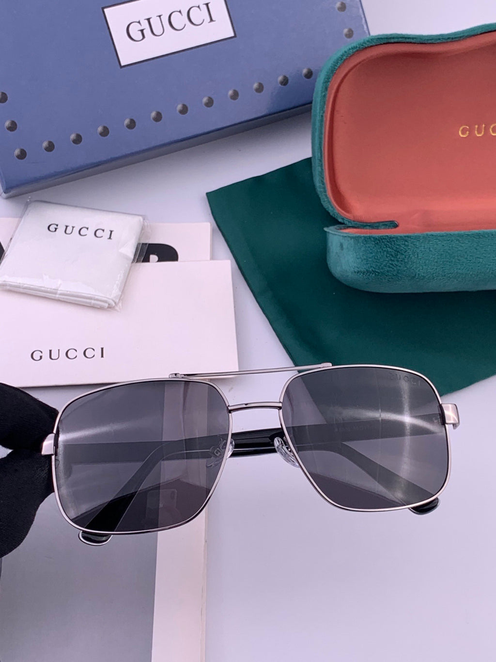 Gucci G2880 Polarized Aviator Black Lens Sunglasses for Men & Women - detail image 3