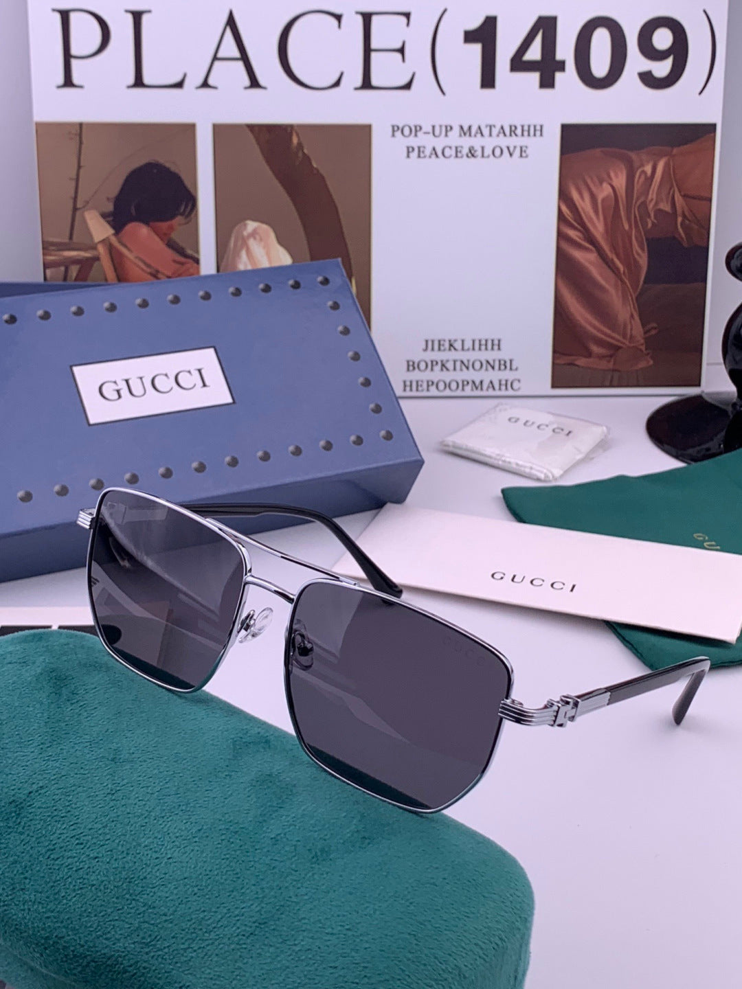 Gucci G1881 Polarized Aviator Black Lens Sunglasses for Men & Women - detail image 4