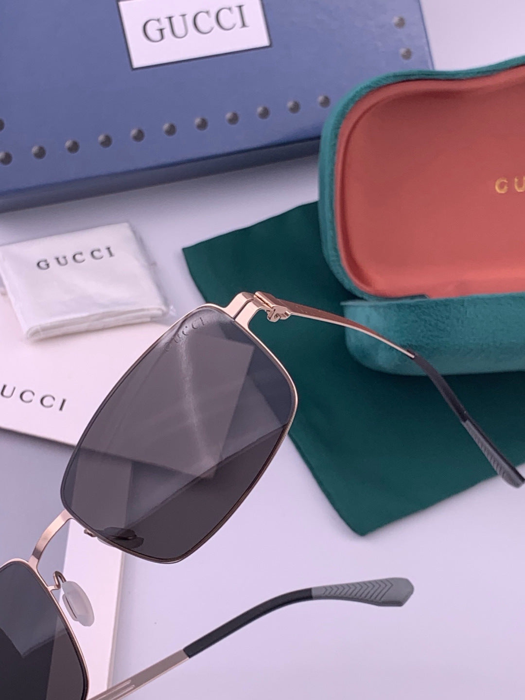Gucci G4805 Polarized Aviator Black Lens Sunglasses for Men - 381971 - detail image 5