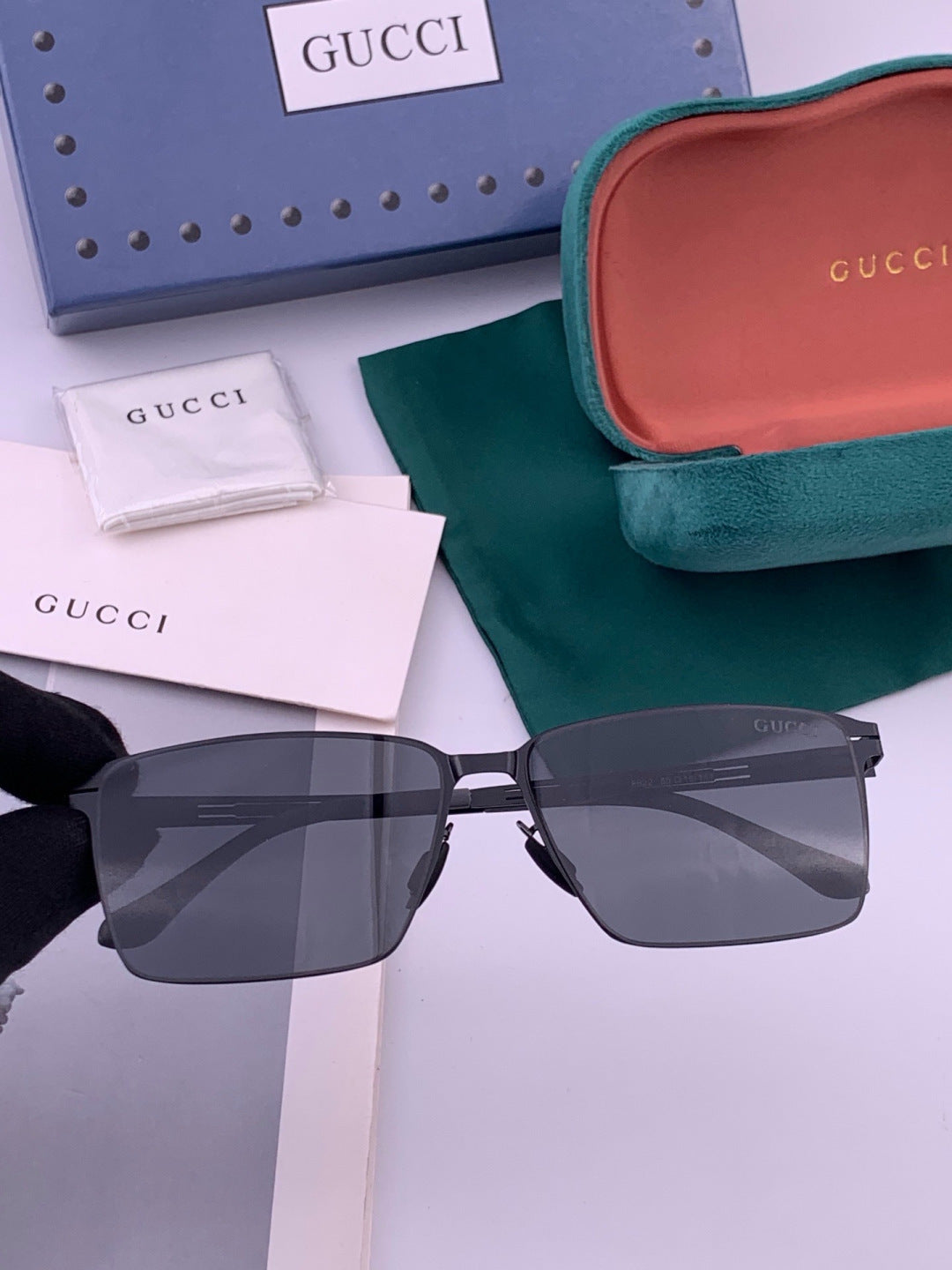Gucci G2882 Fashion Pink Lens Sunglasses for Men & Women - 381972