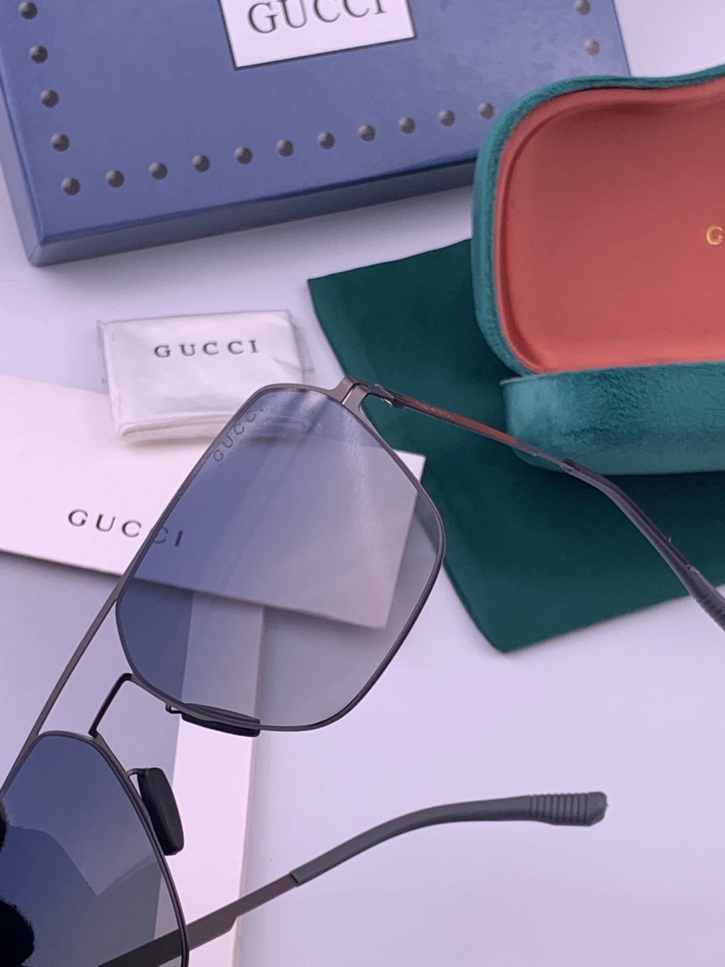 Gucci G711 Polarized Fashion Brown Lens Sunglasses for Men & Women - 381983 - detail image 3