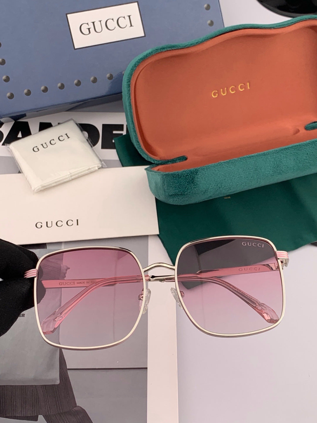 Gucci G2220 Polarized Square Black Lens Sunglasses for Men & Women - 398405 - detail image 3