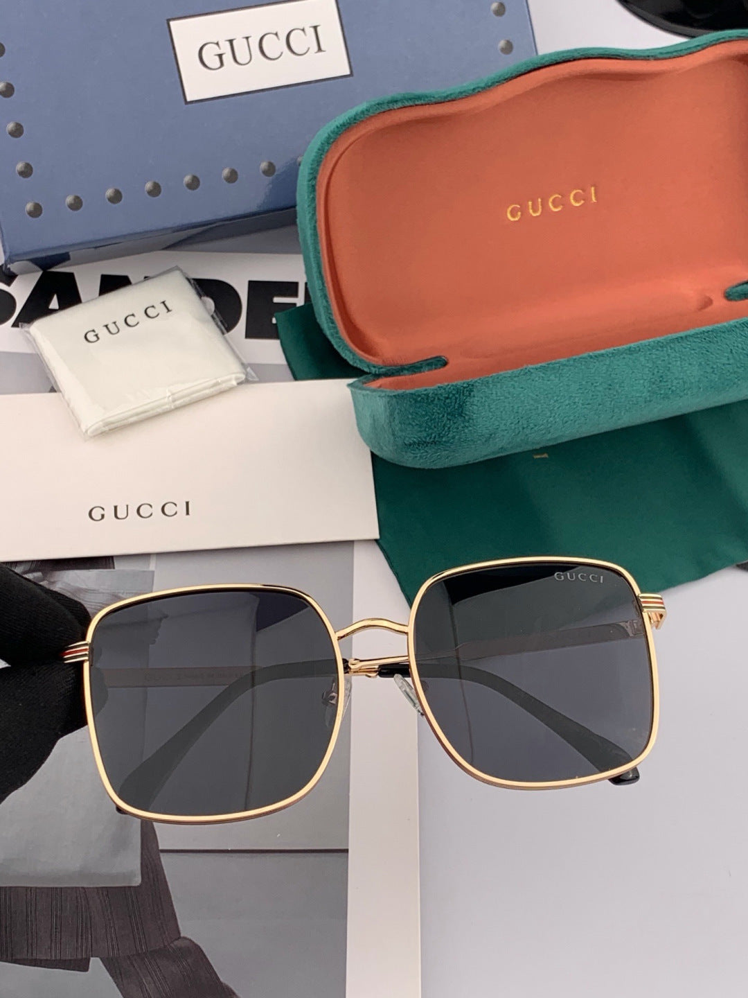 Gucci G2220 Polarized Square Black Lens Sunglasses for Men & Women - 398405 - detail image 2