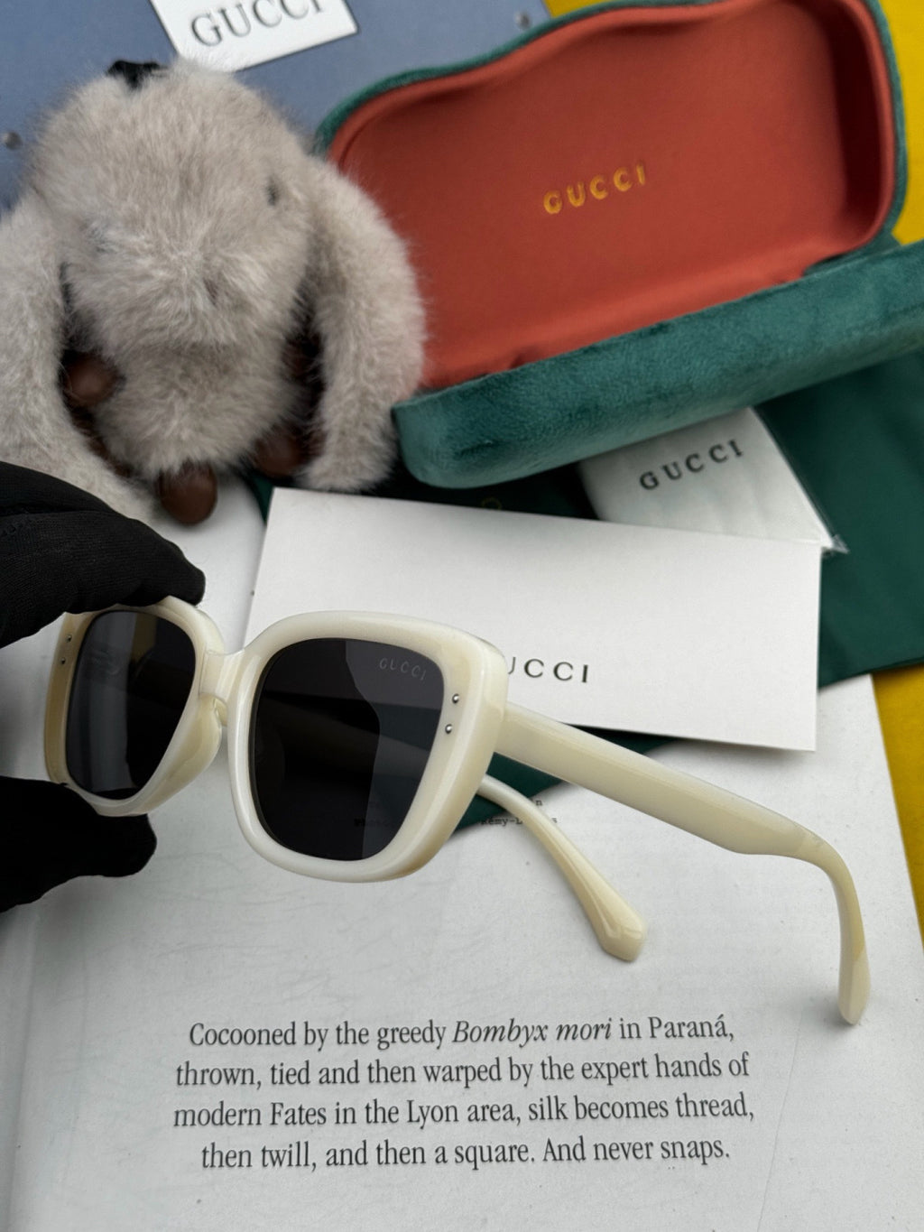 Gucci G5906 Polarized Square Black Lens Sunglasses for Men & Women - 398409 - detail image 2