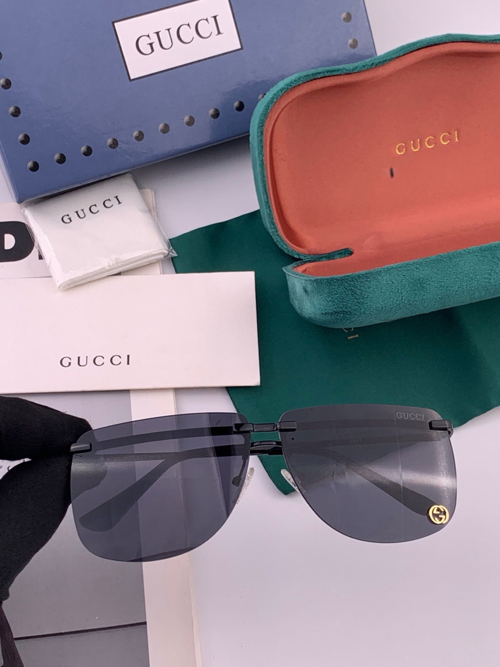 Gucci G7801 Aviator Black Lens Sunglasses for Men & Women - 398383