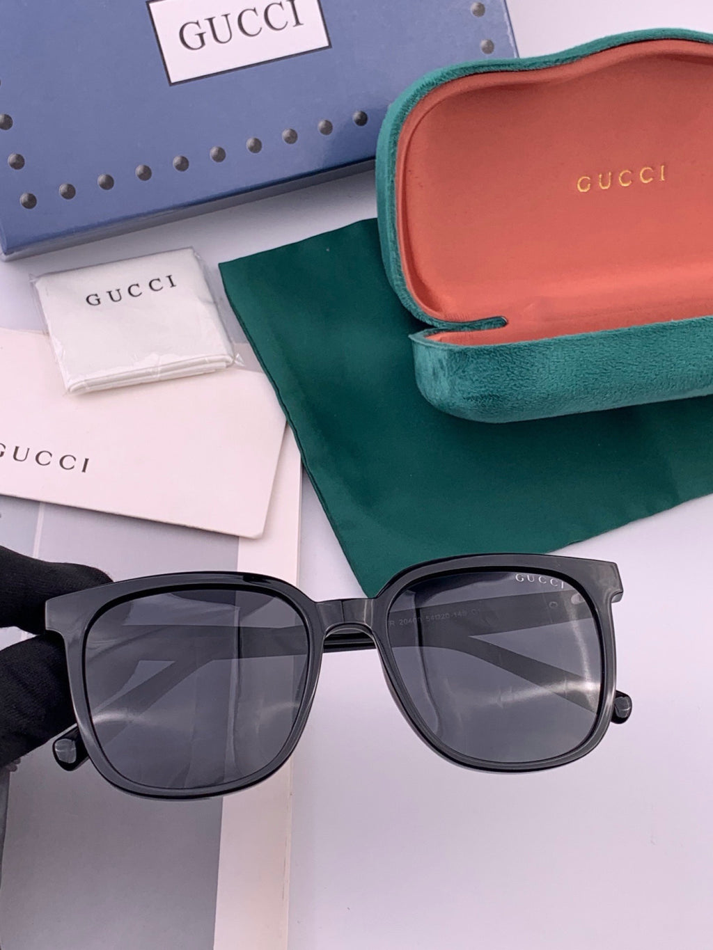 Gucci G02040 Polarized Fashion Brown Lens Sunglasses for Women - 398386