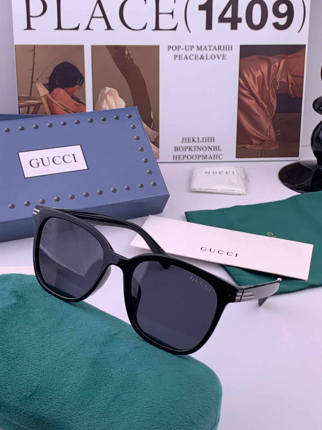 Gucci G72040 Polarized Fashion Gold Lens Sunglasses for Women - 398388 - detail image 3