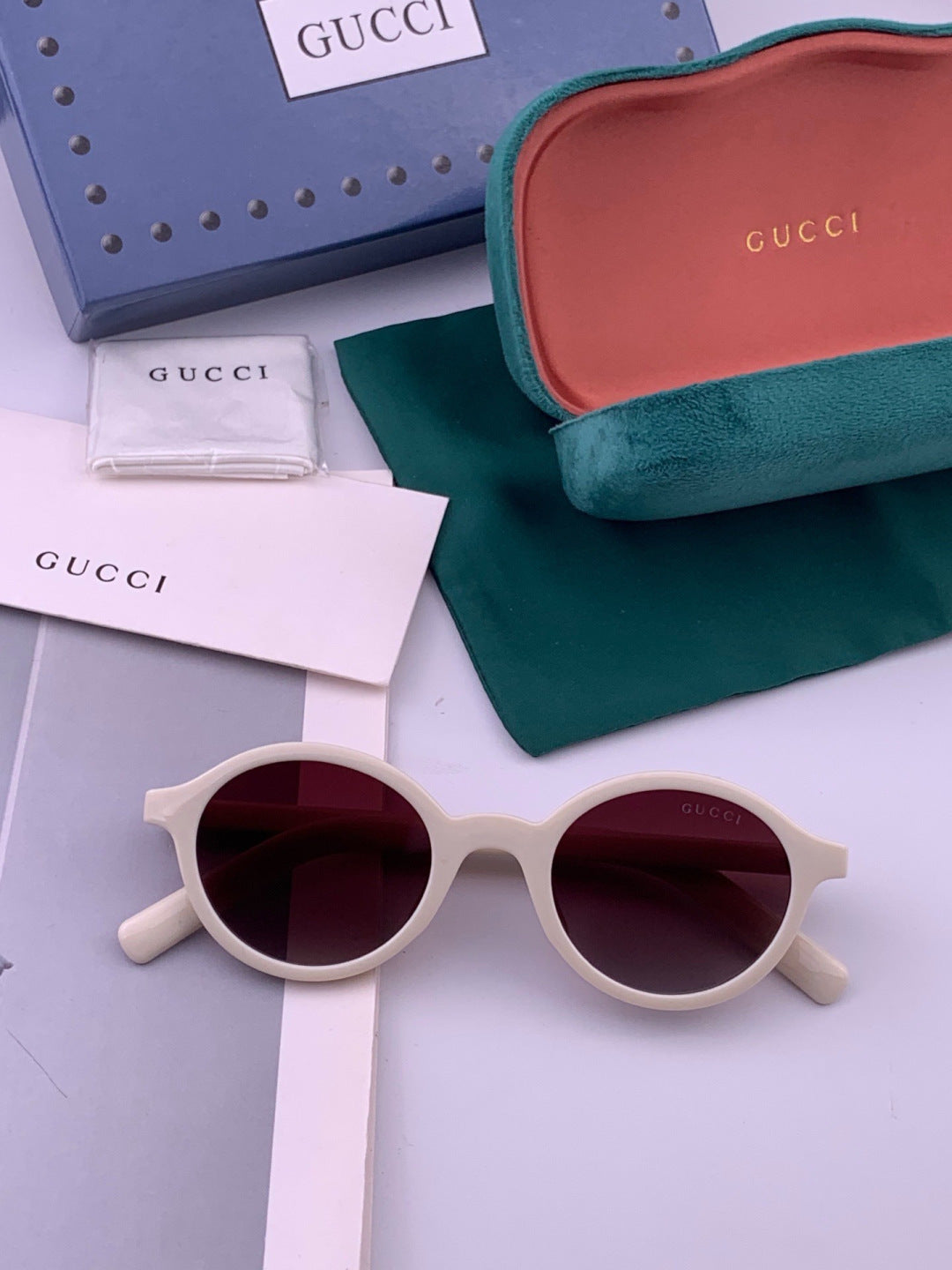 Gucci G6910 Polarized Round Red Lens Sunglasses for Women - 398389 - detail image 7