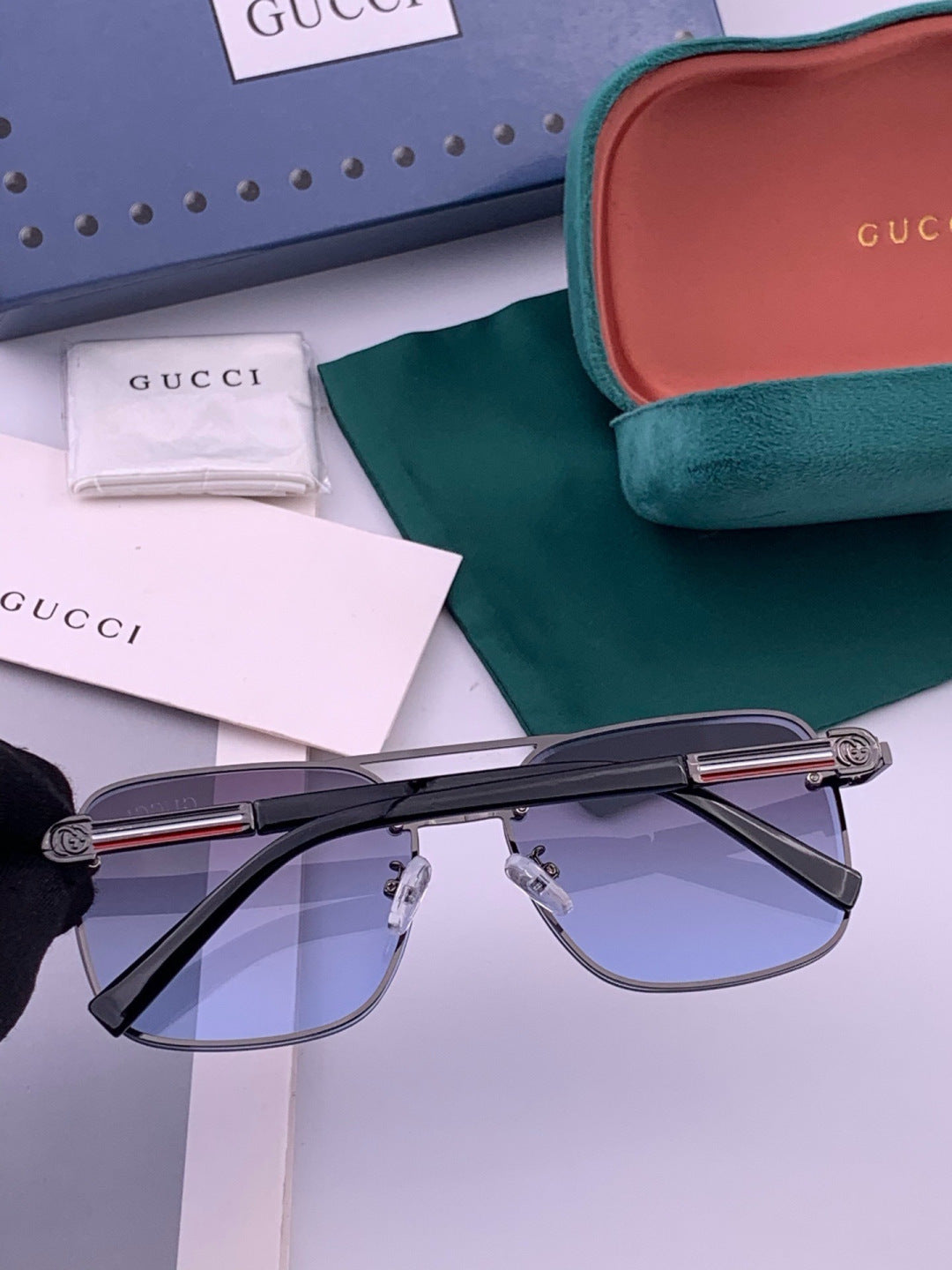 Gucci G11746 Aviator Black Lens Sunglasses for Men & Women - 398391 - detail image 4