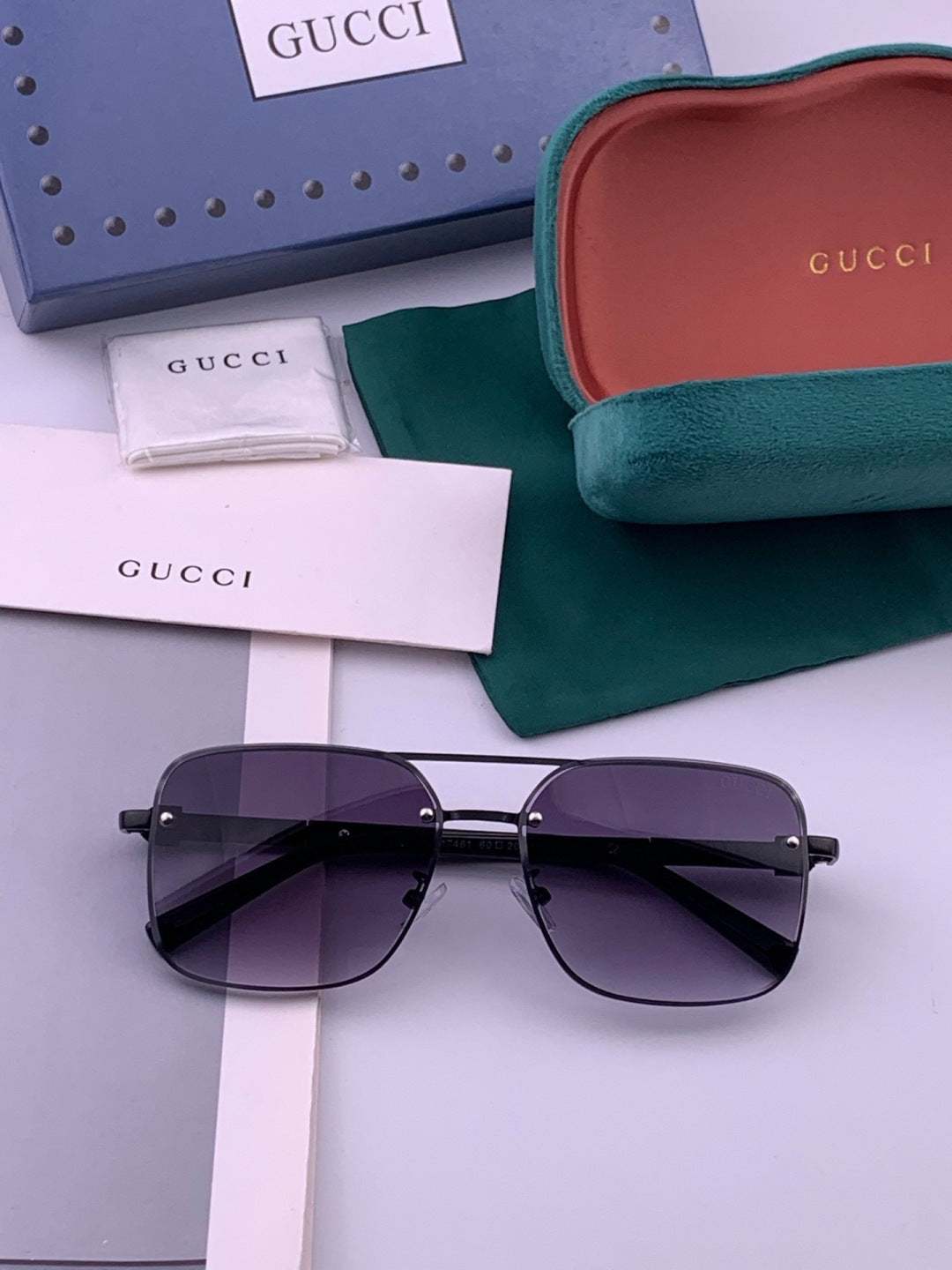Gucci G11746 Aviator Black Lens Sunglasses for Men & Women - 398392 - detail image 6