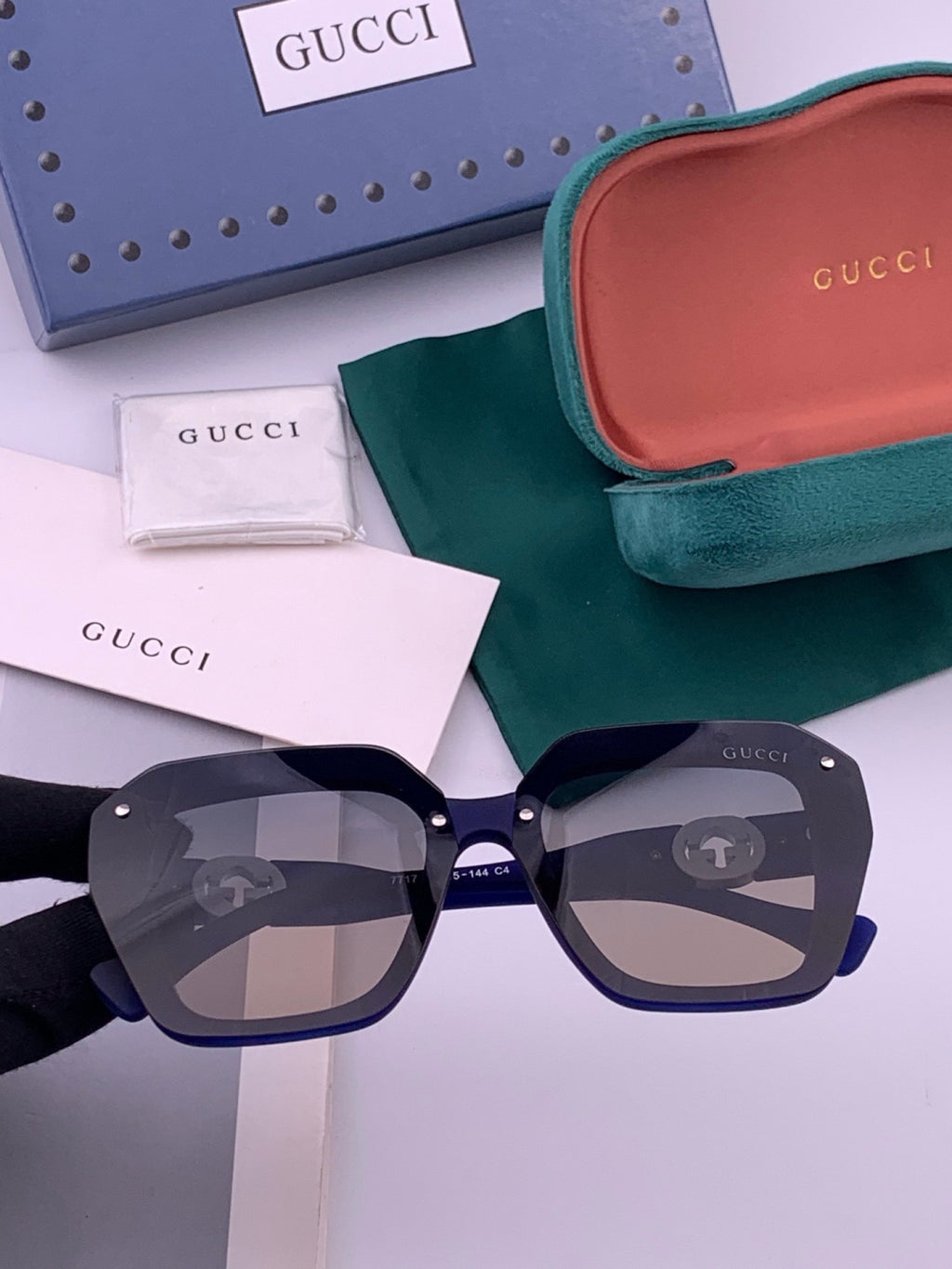 Gucci G7177 Polarized Square Black Lens Sunglasses for Women - 398395