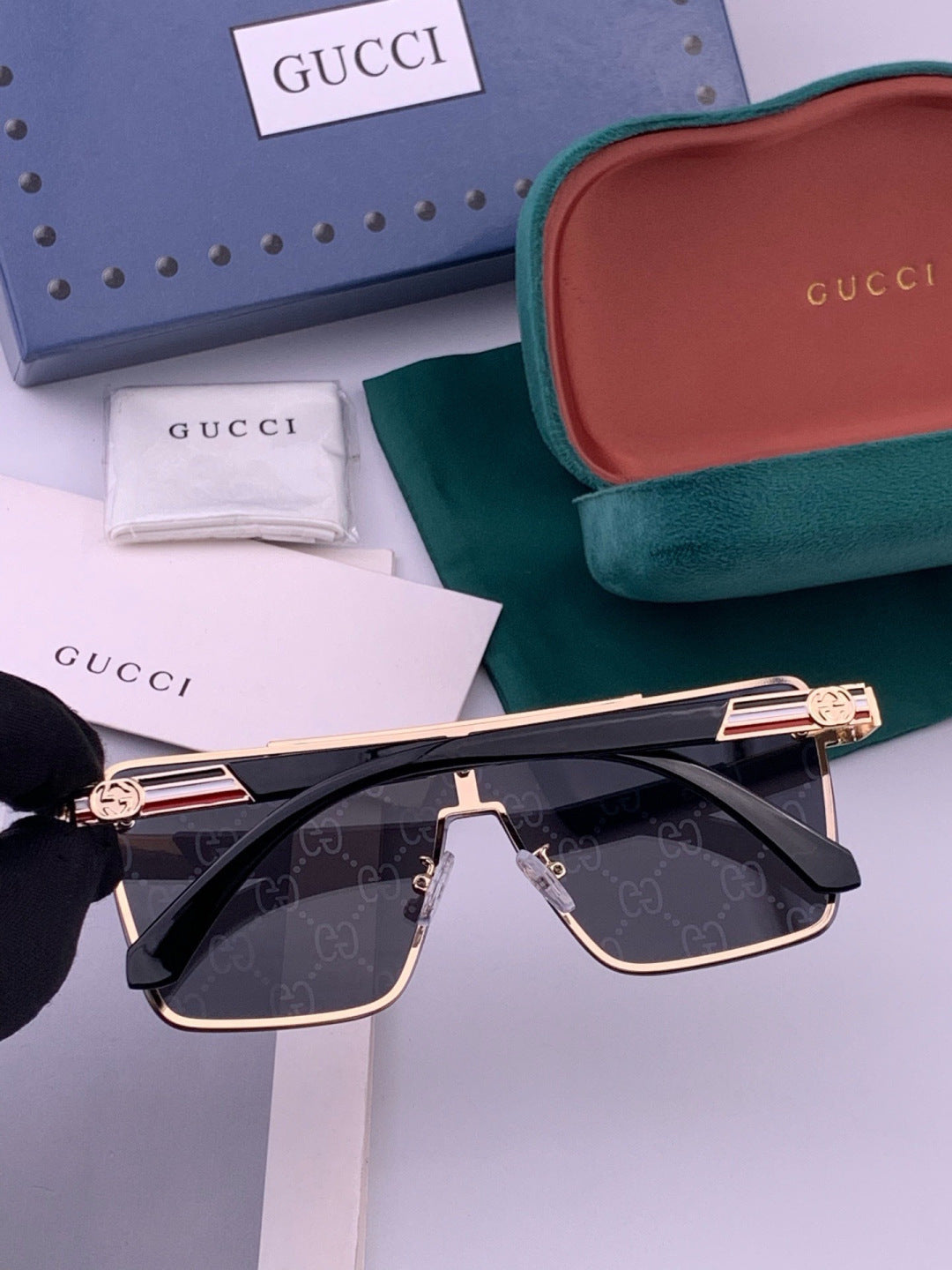 Gucci G51754 Aviator Blue Lens Sunglasses for Men & Women - 398397 - detail image 3