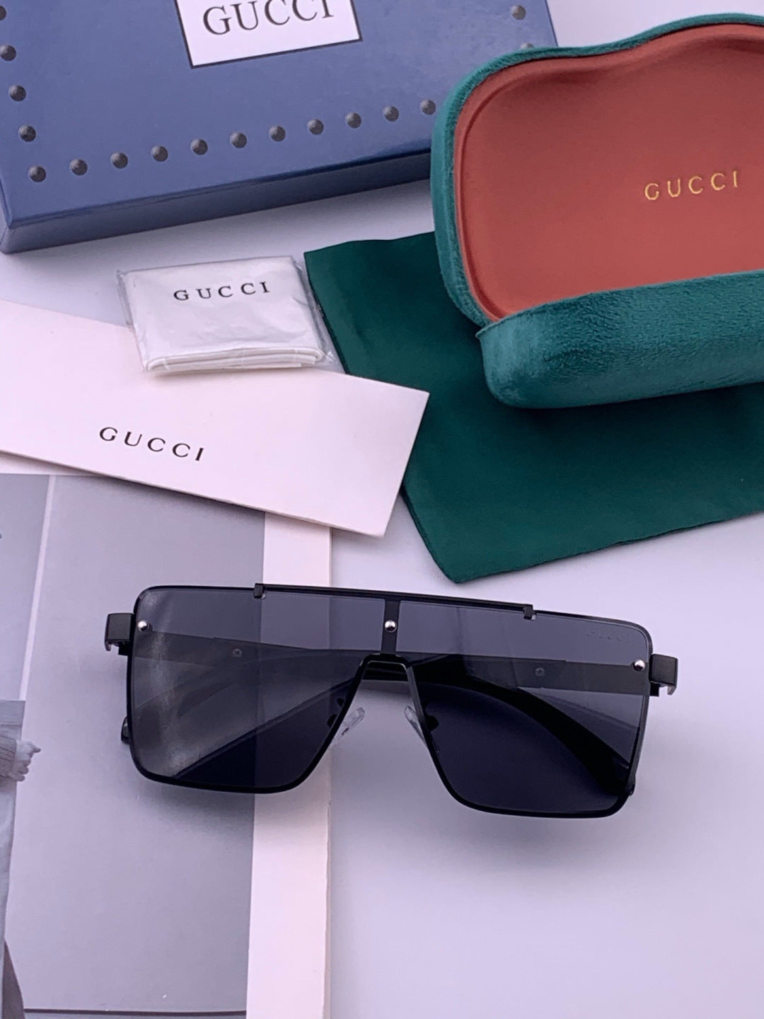 Gucci G51754 Aviator Black Lens Sunglasses for Men & Women - 398398 - detail image 5