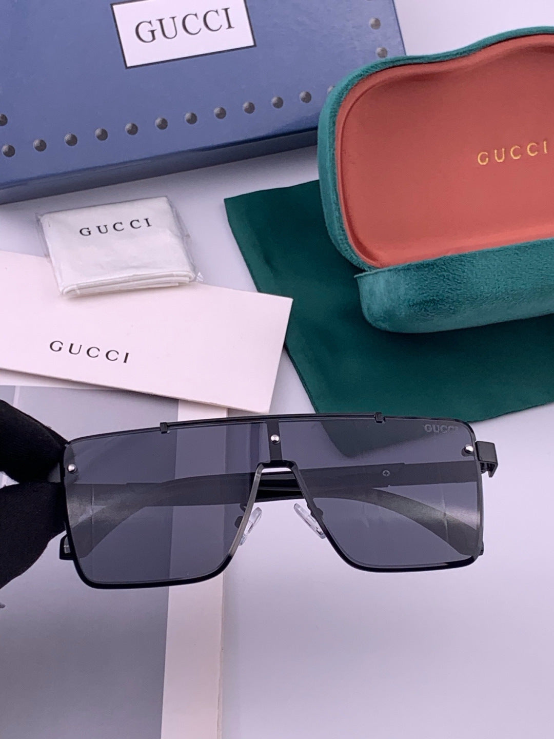 Gucci G51754 Aviator Black Lens Sunglasses for Men & Women - 398398