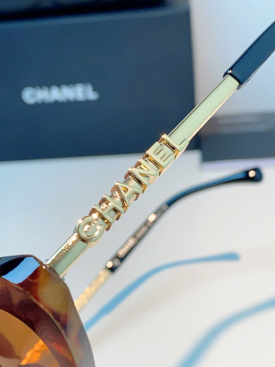 Chanel Cat-Eye Brown Lens Sunglasses for Men & Women - 398604 - detail image 8