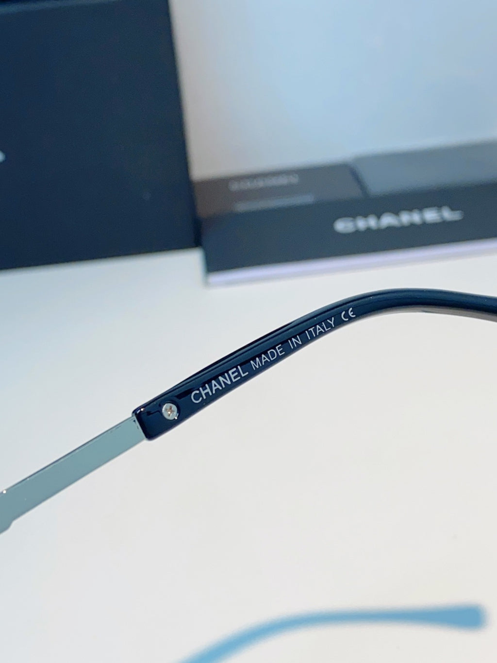 Chanel Cat-Eye Gray Lens Sunglasses for Men & Women - 398606 - detail image 9