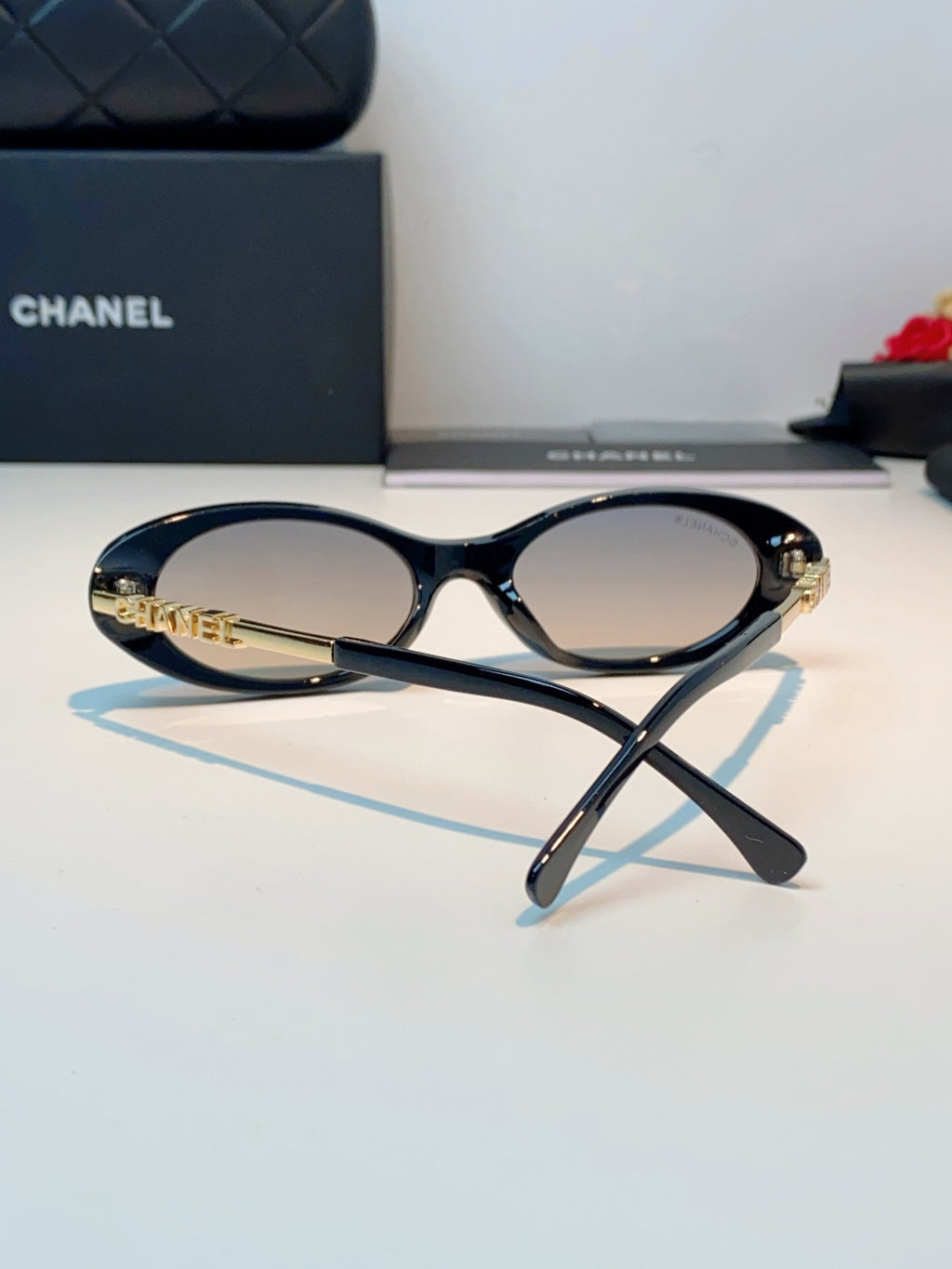 Chanel Cat-Eye Gray Lens Sunglasses for Men & Women - 398607 - detail image 3