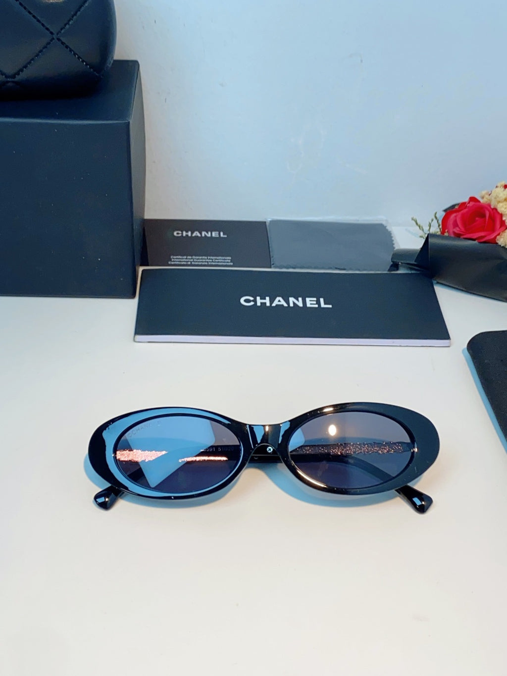 Chanel Cat-Eye Gray Lens Sunglasses for Men & Women - detail image 10