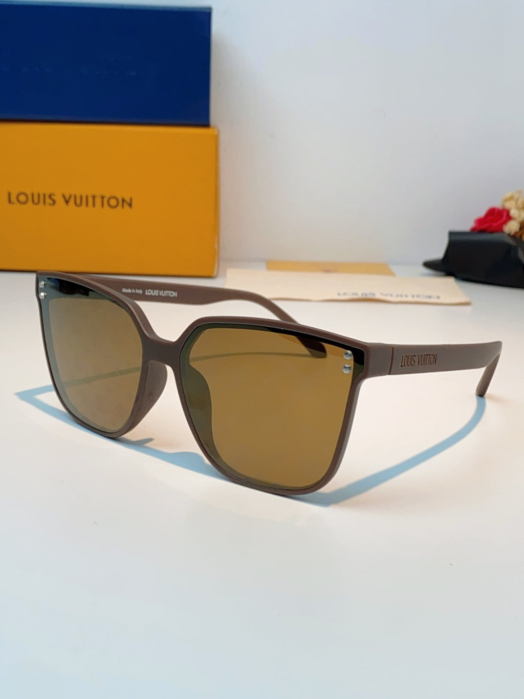 Louis Vuitton Square Brown Lens Sunglasses for Men & Women - 398157 - detail image 2