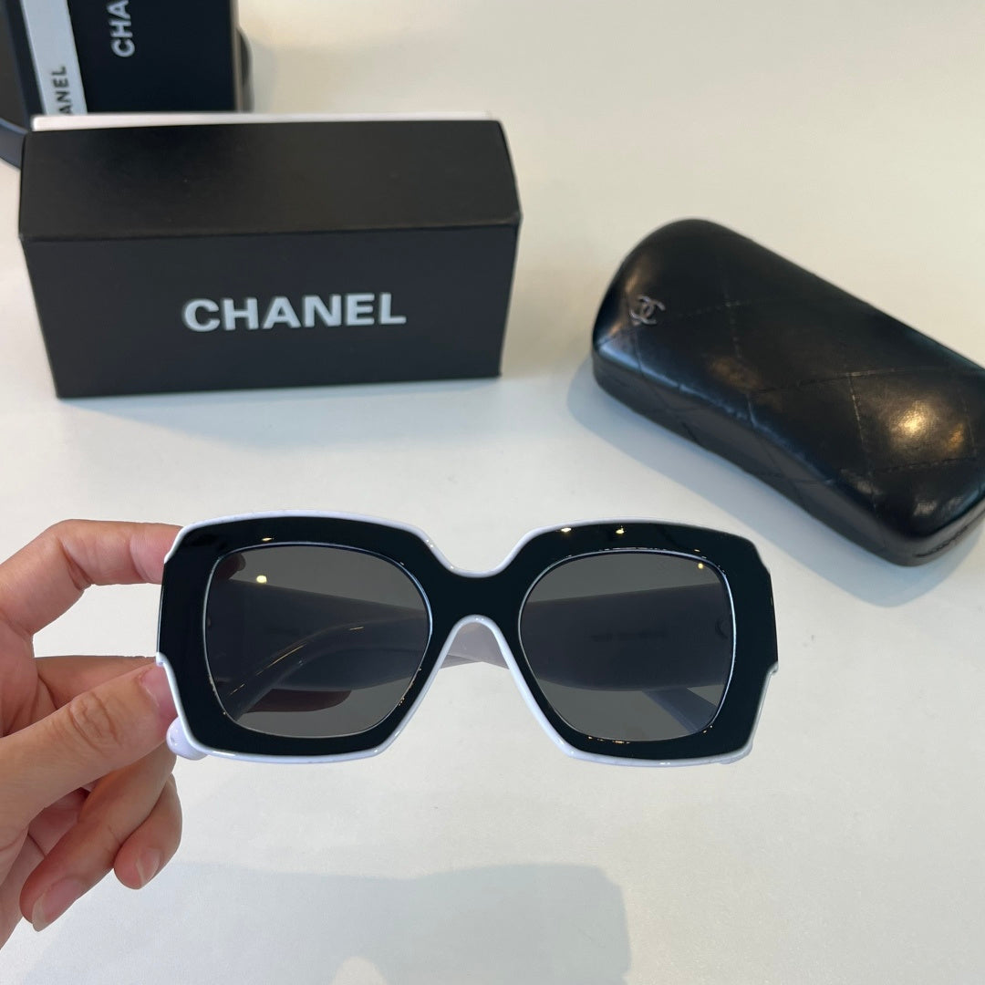 Chanel Fashion Black Lens Sunglasses for Men & Women - 493557 - detail image 5