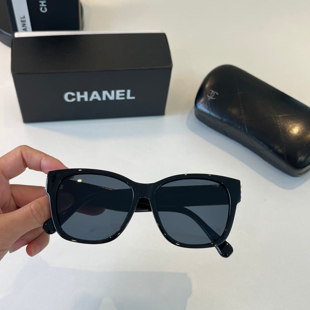 Chanel Oversized Black Lens Sunglasses for Men & Women - 493559 - detail image 5