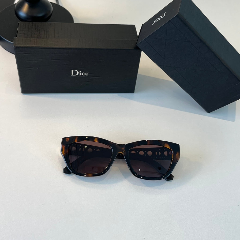Dior Fashion Black Lens Sunglasses for Men & Women - 486848 - detail image 7
