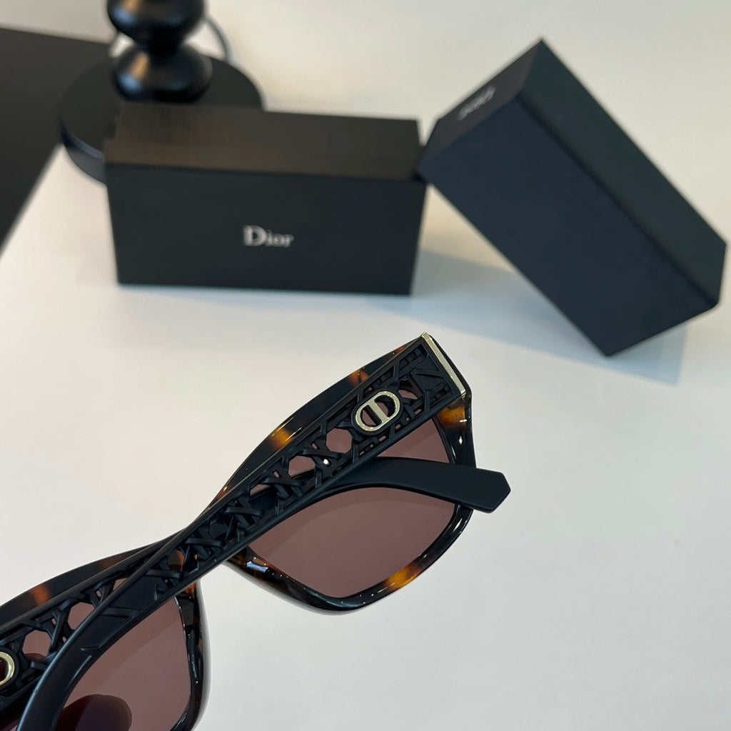 Dior Fashion Black Lens Sunglasses for Men & Women - 398668 - detail image 6