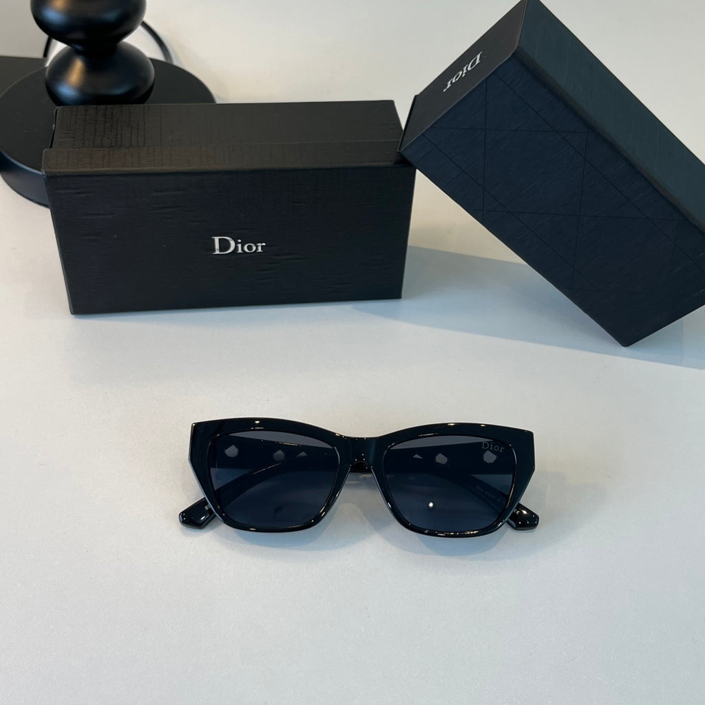 Dior Fashion Black Lens Sunglasses for Men & Women - 398669 - detail image 5