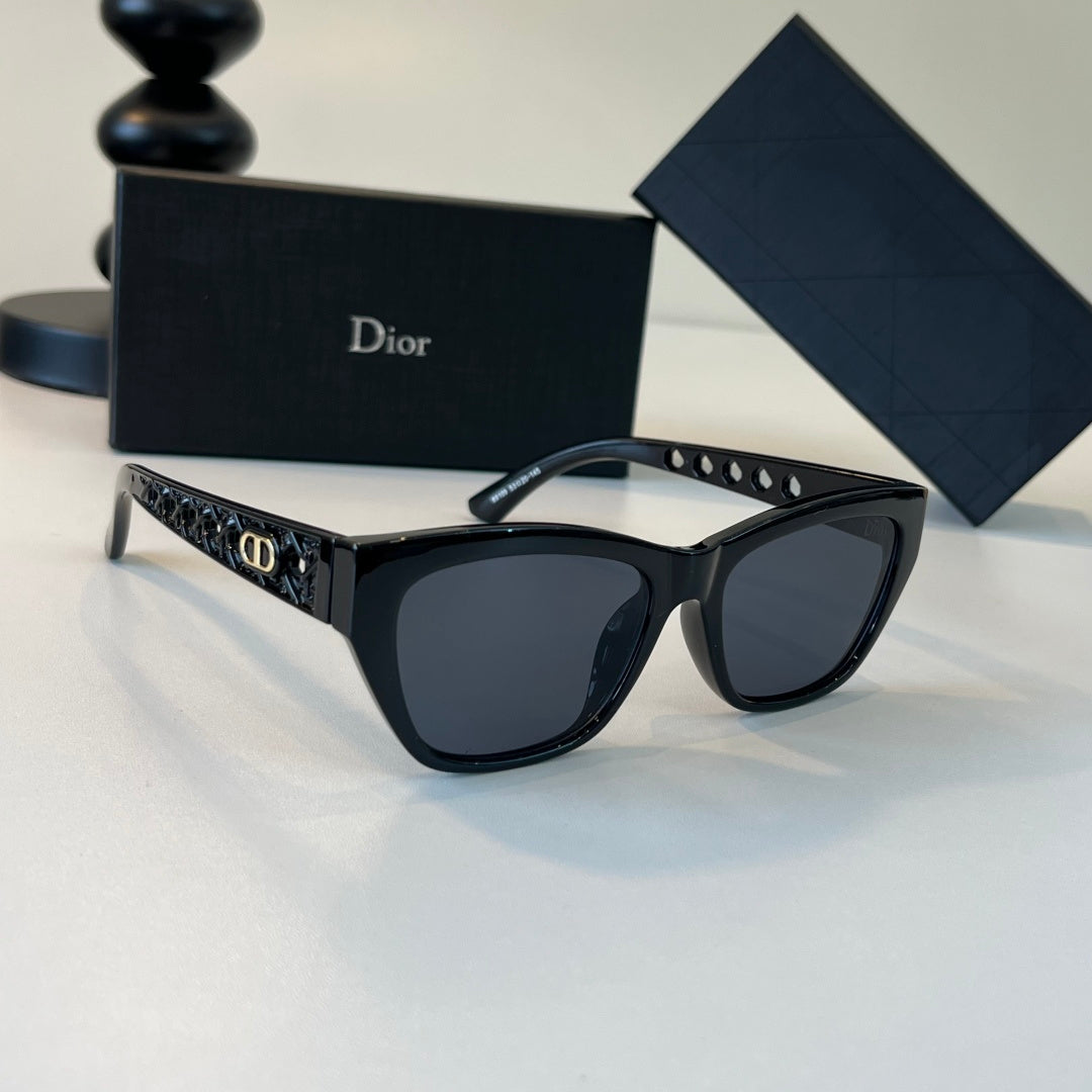 Dior Fashion Black Lens Sunglasses for Men & Women - 486849