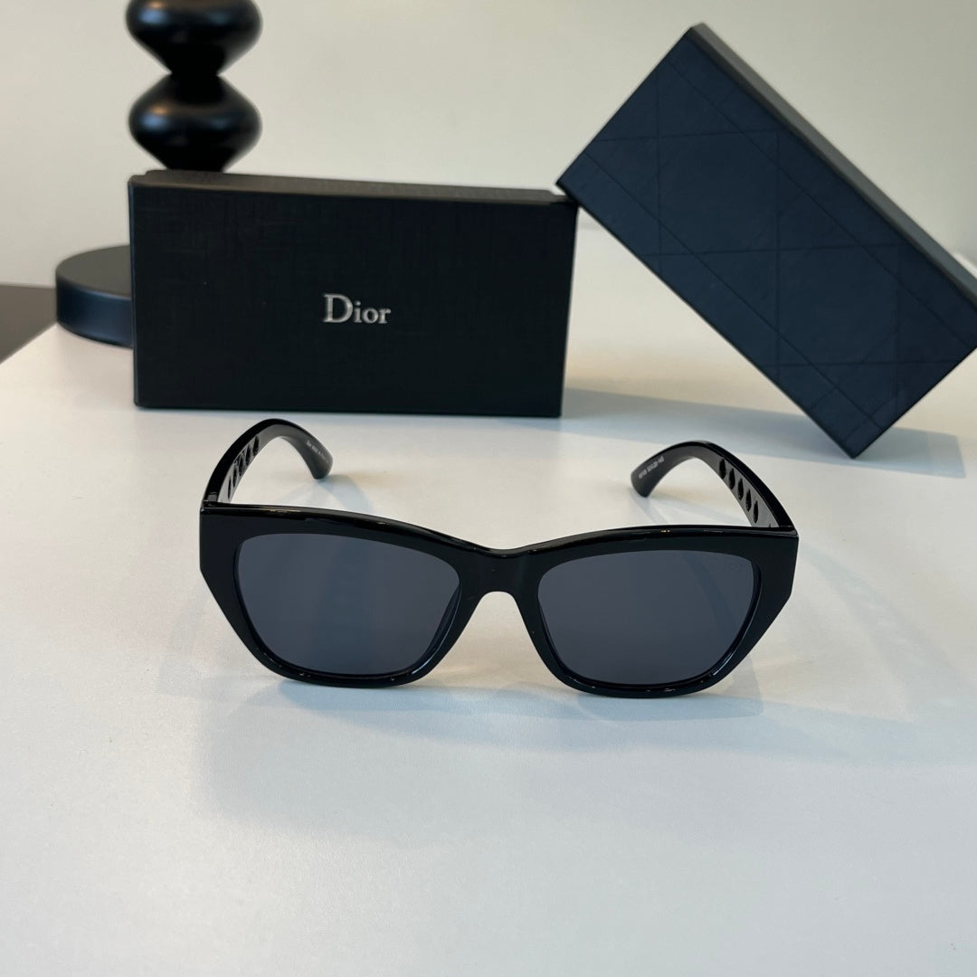 Dior Fashion Black Lens Sunglasses for Men & Women - 486849 - detail image 2