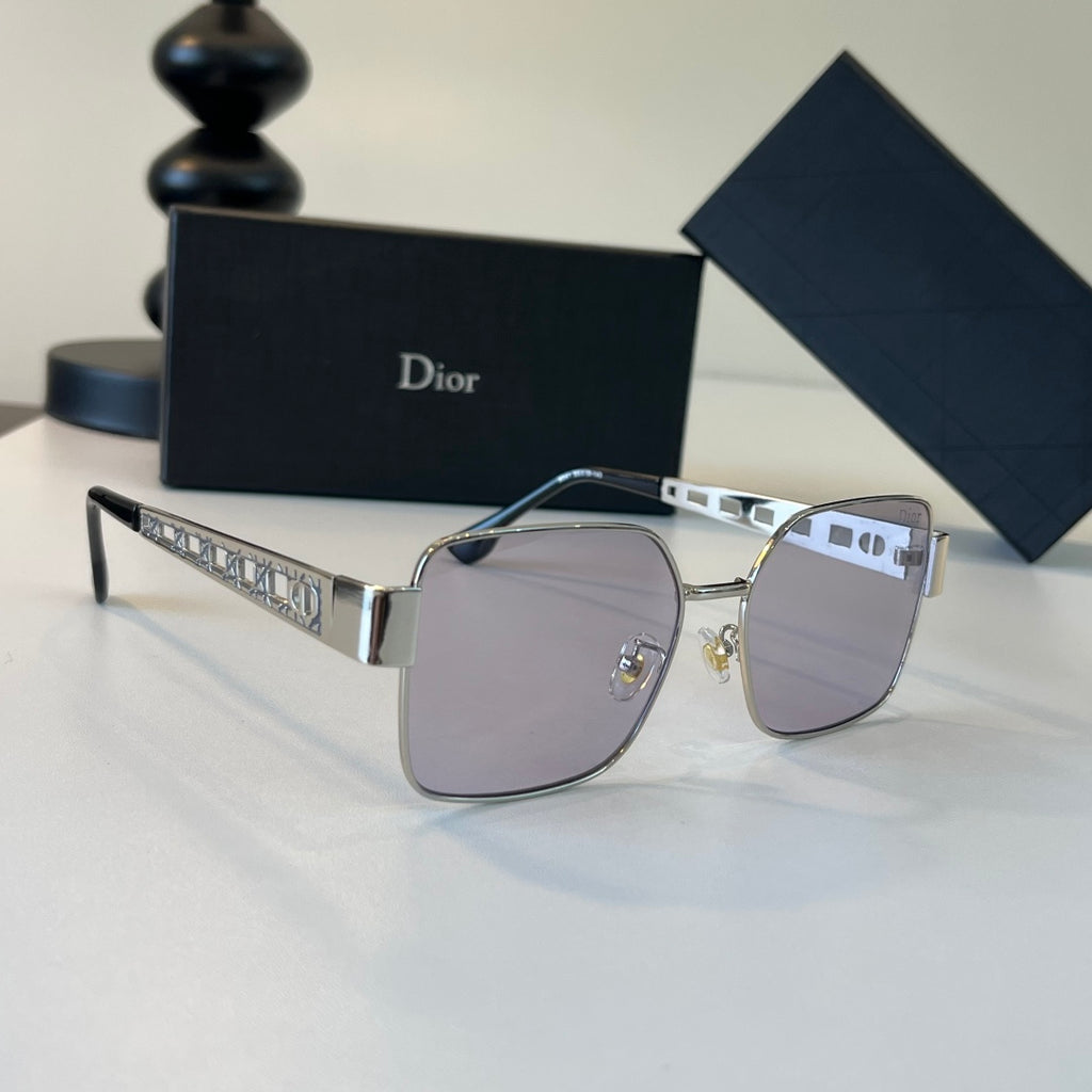 Dior Fashion Silver Lens Sunglasses for Men & Women - 486854