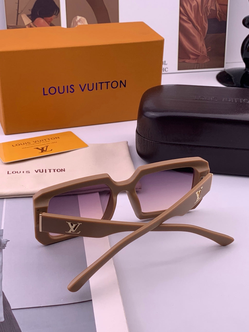 Louis Vuitton L37004 Oversized Red Lens Sunglasses for Men & Women - 398214 - detail image 6