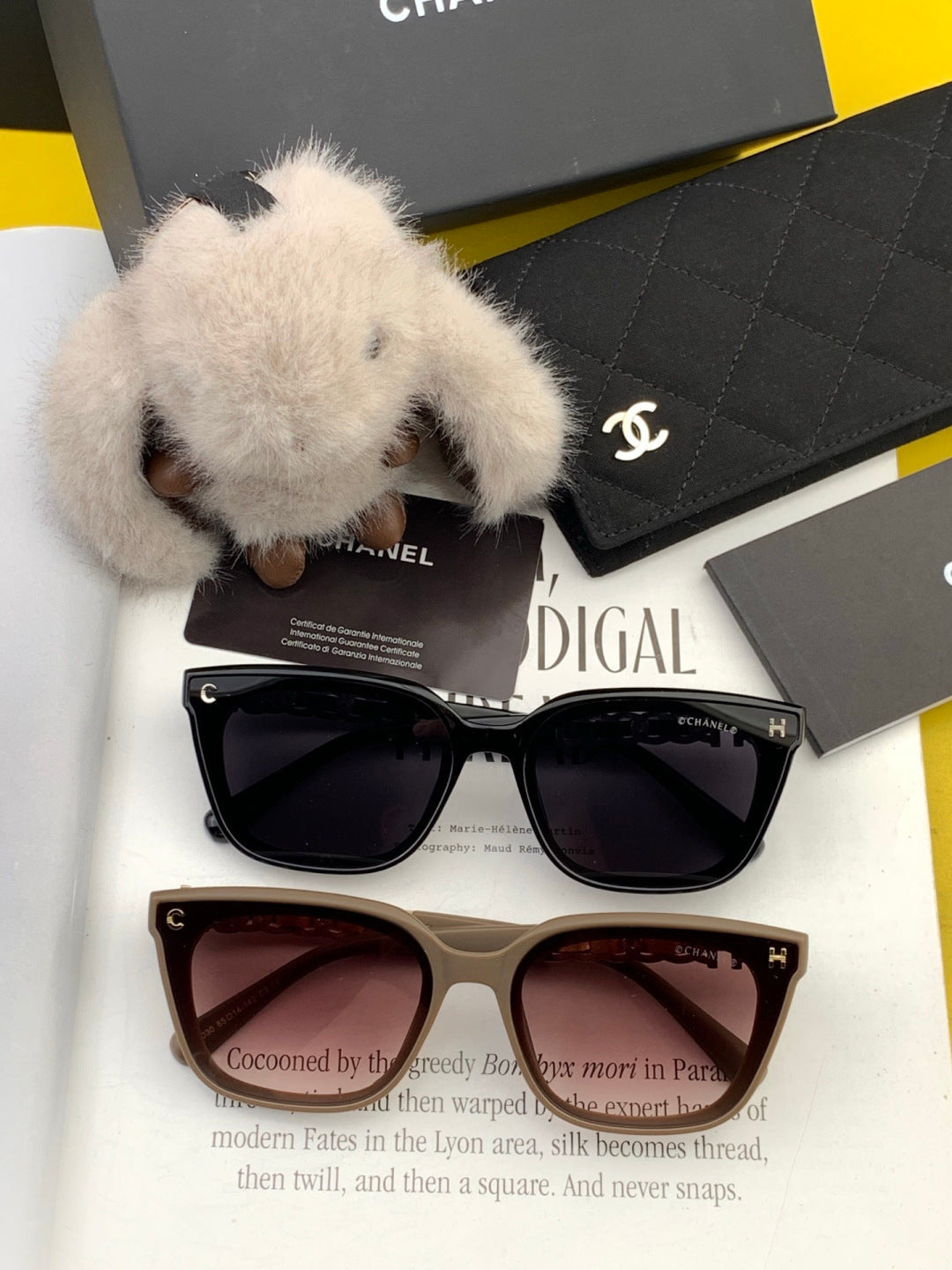Chanel CH0303 Fashion Black Lens Sunglasses for Men & Women - 398644 - detail image 7