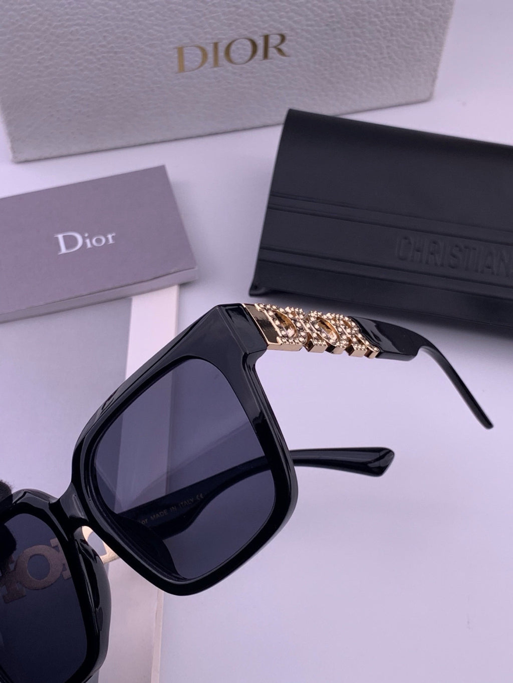 Dior D77000 Fashion Black Lens Sunglasses for Men & Women - 398737 - detail image 2