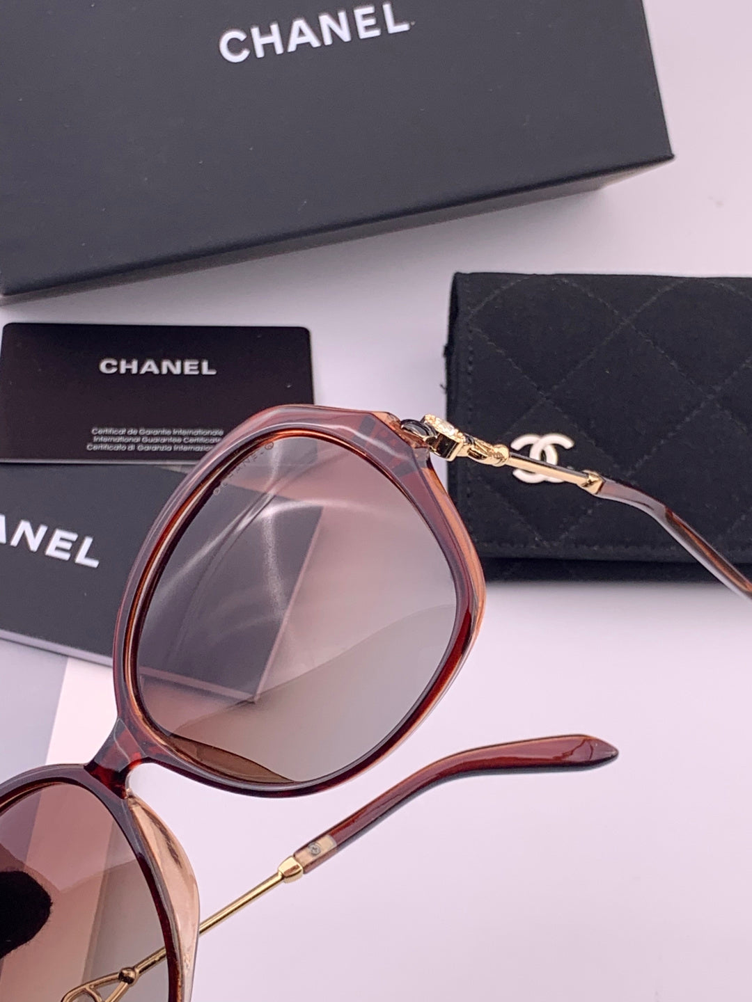 Chanel CH042 Fashion Brown Lens Sunglasses for Men & Women - detail image 3