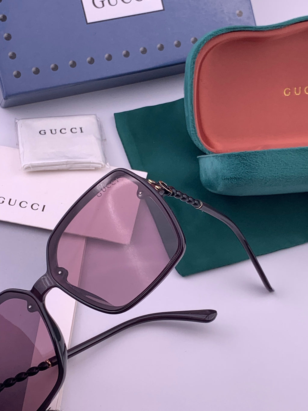 Gucci G0292 Polarized Round Brown Lens Sunglasses for Women - 398271 - detail image 3