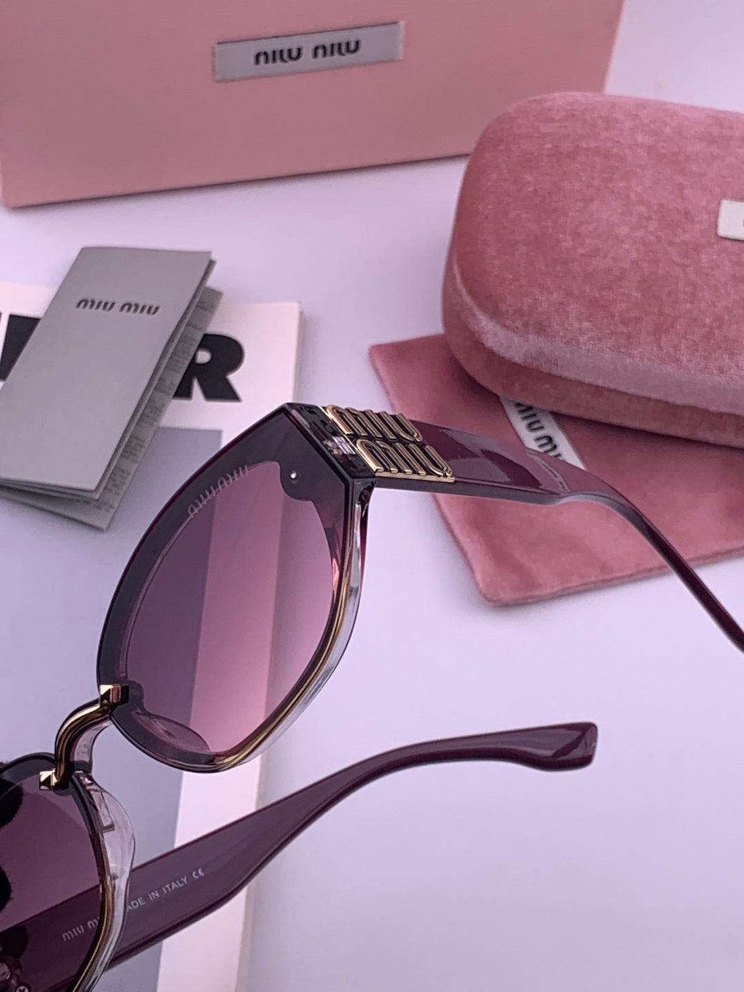 Miu Miu M7350 Fashion Purple Lens Sunglasses for Men & Women - 399188 - detail image 3