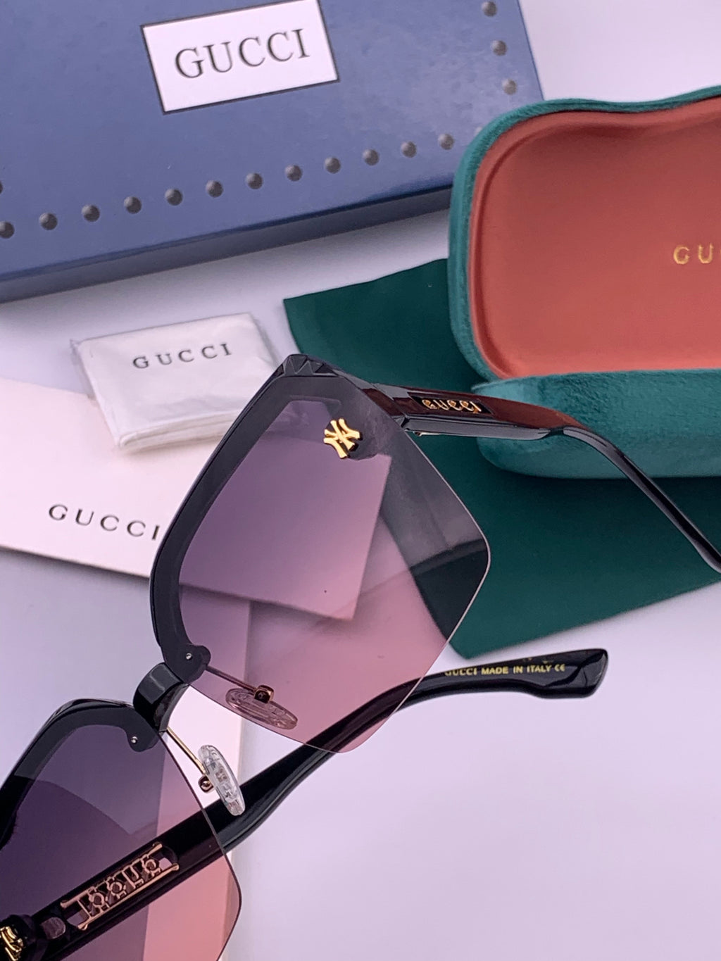 Gucci 2592 Polarized Square Gold Lens Sunglasses for Men & Women - 398275 - detail image 3