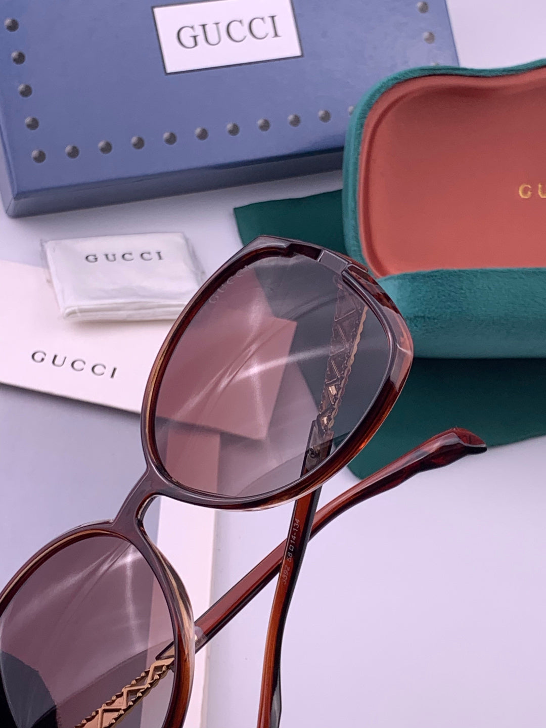 Gucci G2339 Polarized Round Brown Lens Sunglasses for Women - 398258 - detail image 6