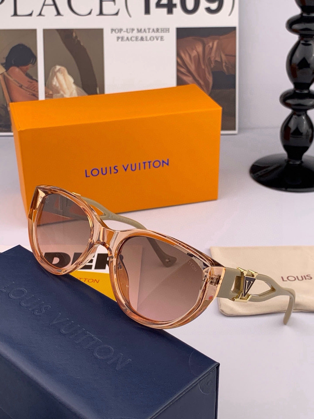 Louis Vuitton L1231 Square Black Lens Sunglasses for Men & Women - 398202 - detail image 3