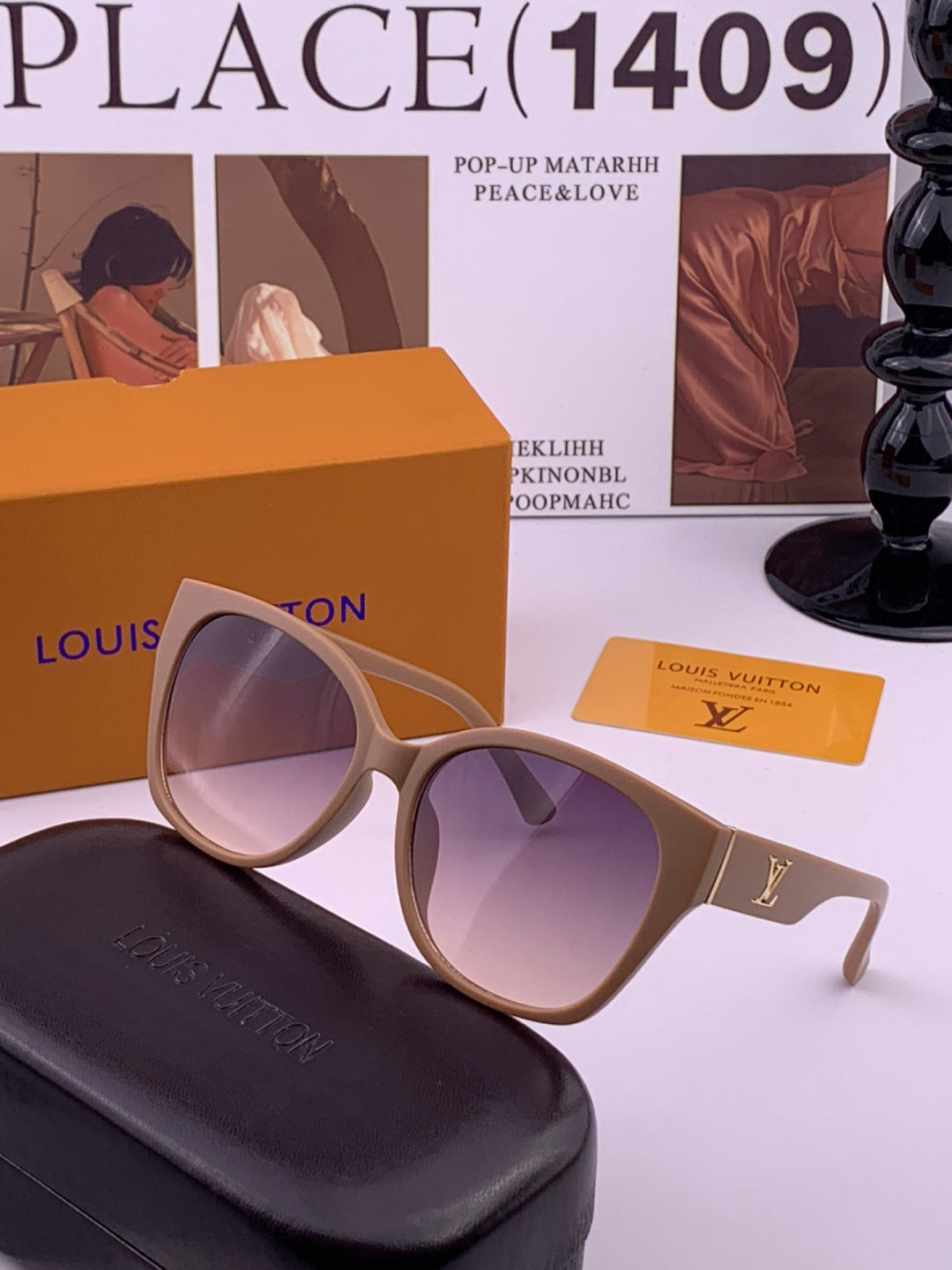 Louis Vuitton L27001 Square Black Lens Sunglasses for Men & Women - 398138 - detail image 2