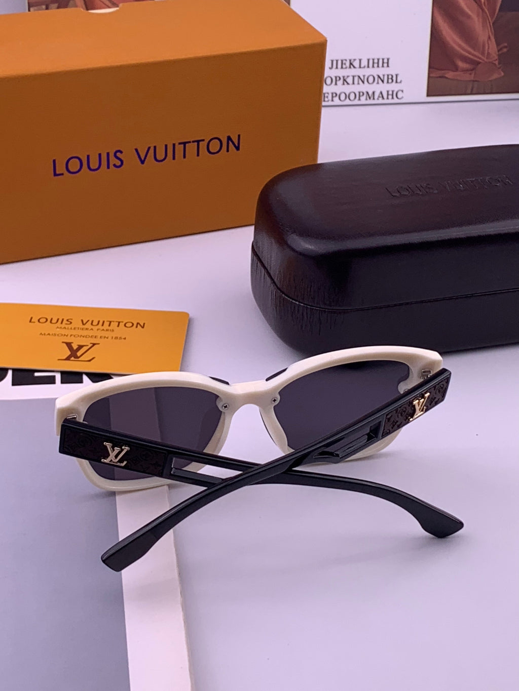 Louis Vuitton L7310 Square Brown Lens Sunglasses for Men & Women - 398130 - detail image 7