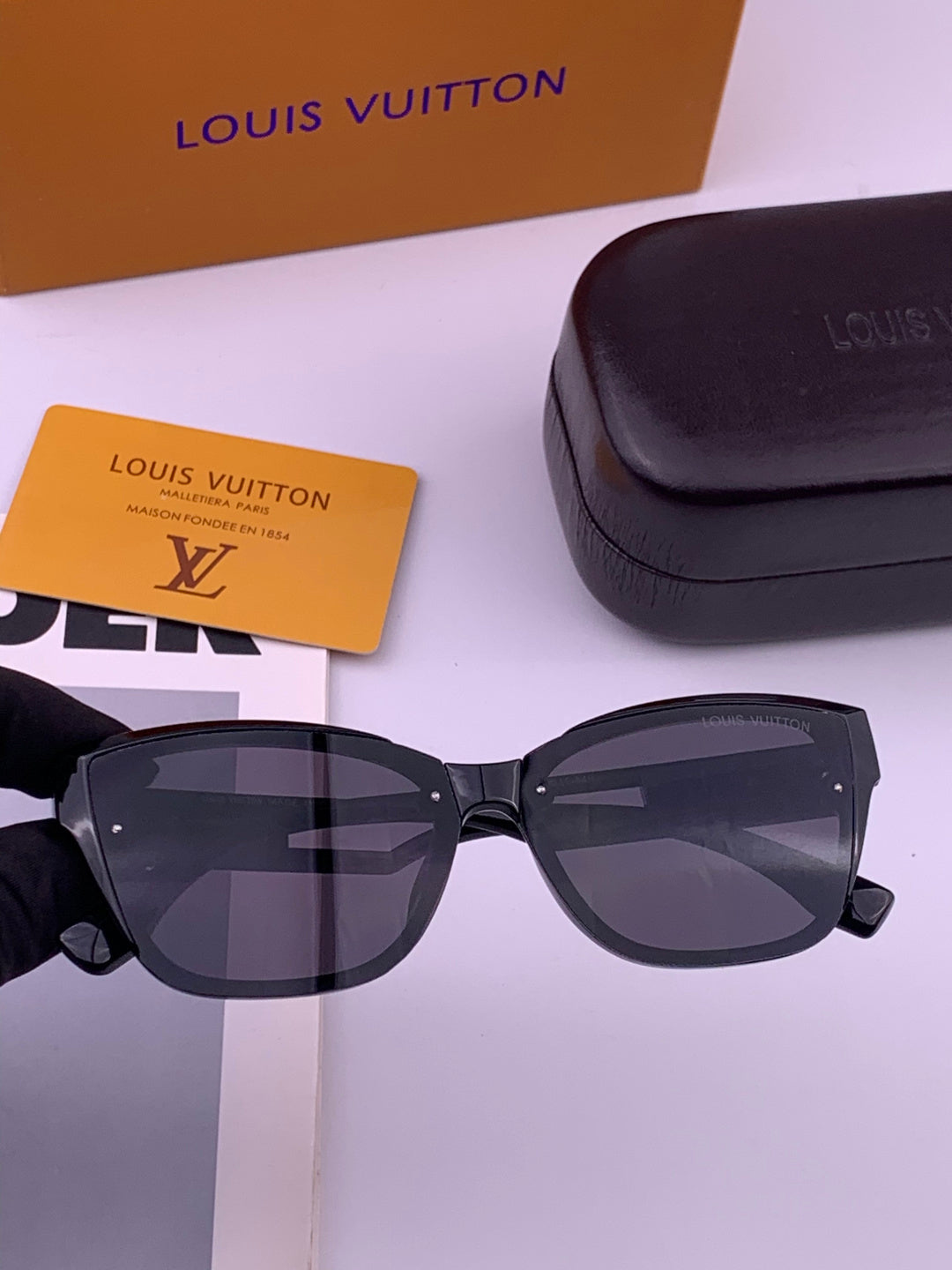 Louis Vuitton L7310 Square Gold Lens Sunglasses for Men & Women - 398131